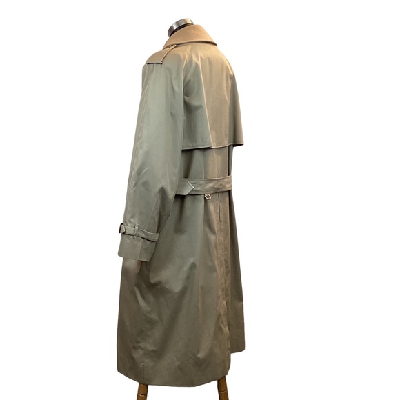 Burberry’s Nova Check Wool Lined Belted Trench Coat - Picture 5 of 16